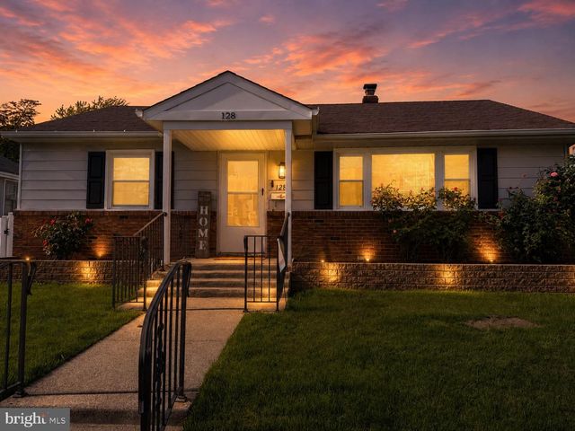 128 BELLEVUE AVE, Mount Ephraim, NJ 08059