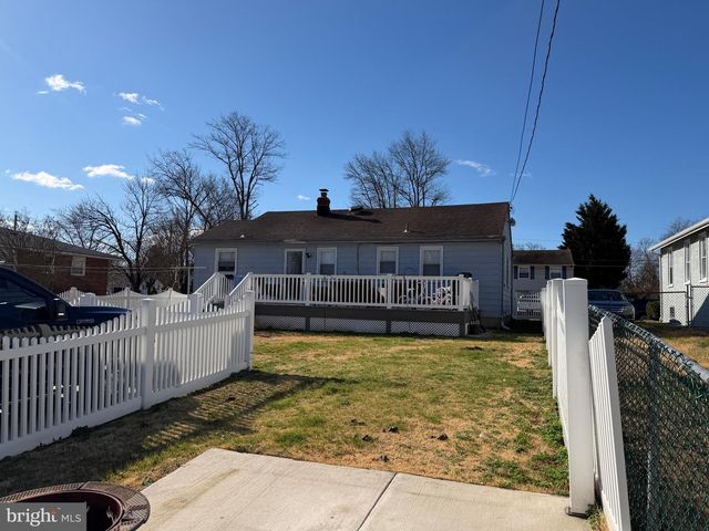 128 BELLEVUE AVE, Mount Ephraim, NJ 08059