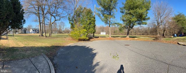 128 BELLEVUE AVE, Mount Ephraim, NJ 08059
