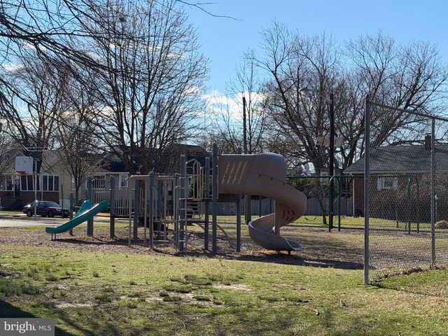 128 BELLEVUE AVE, Mount Ephraim, NJ 08059