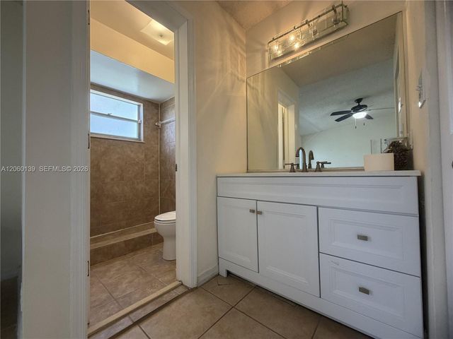 309 W Hemingway Circle, Margate, FL 33063