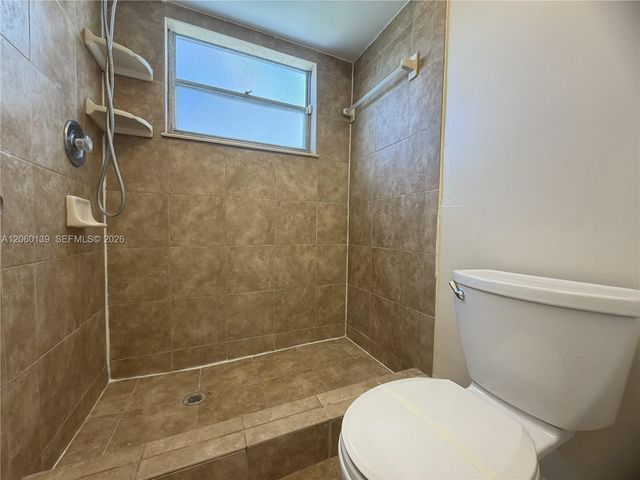 309 W Hemingway Circle, Margate, FL 33063