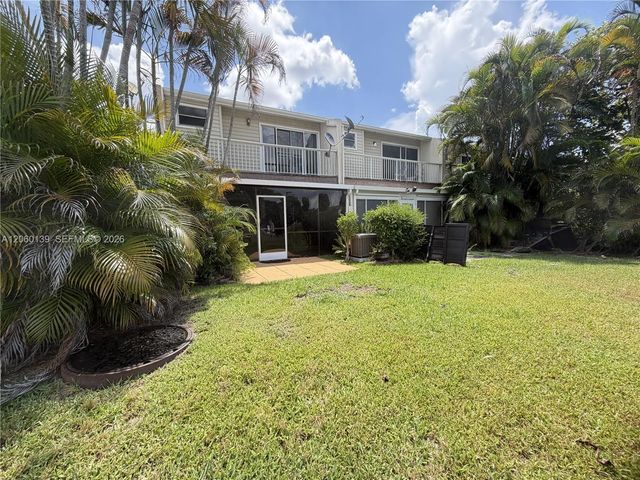 309 W Hemingway Circle, Margate, FL 33063