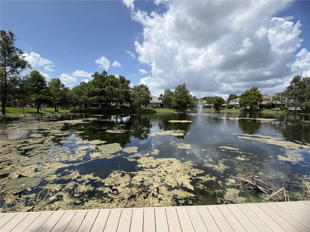 309 W Hemingway Circle, Margate, FL 33063