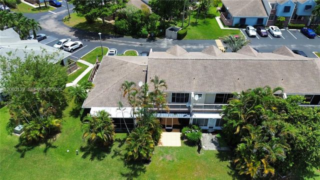 309 W Hemingway Circle, Margate, FL 33063