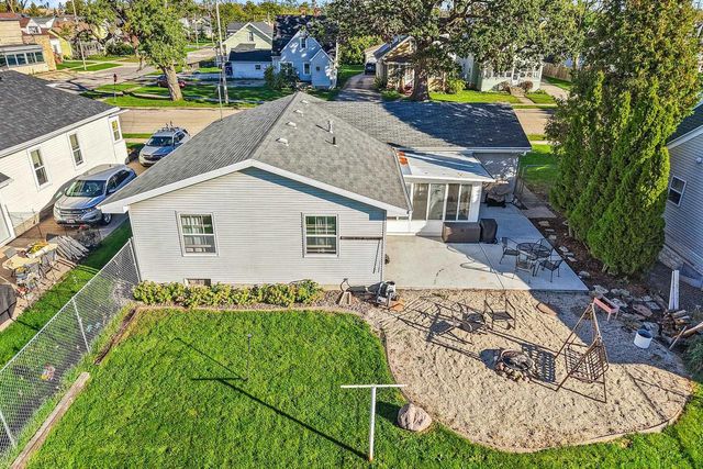 605 5TH STREET, Menasha, WI 54956