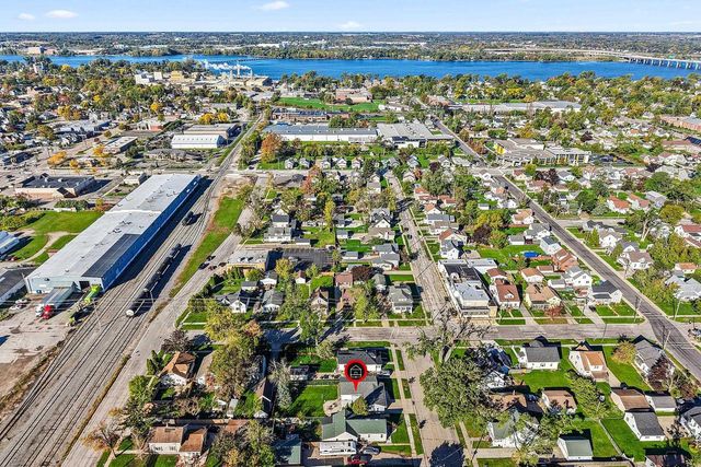 605 5TH STREET, Menasha, WI 54956