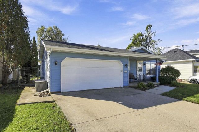 605 5TH STREET, Menasha, WI 54956