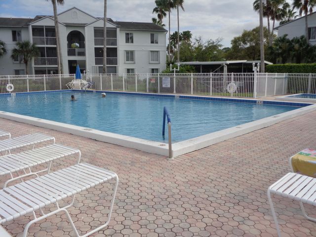 2512 SE Anchorage Cv Unit 2, Port St Lucie, FL 34952