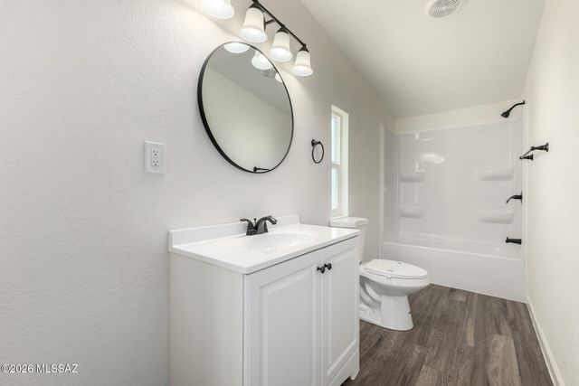 705 W Lightstar Circle, Tucson, AZ 85756