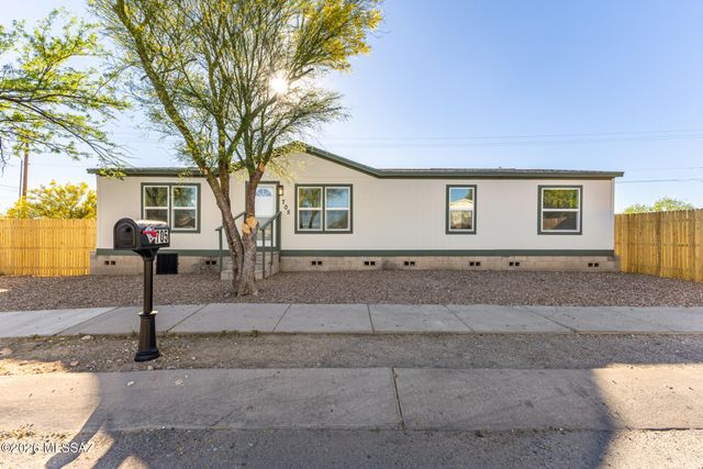 705 W Lightstar Circle, Tucson, AZ 85756