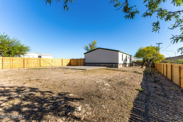 705 W Lightstar Circle, Tucson, AZ 85756