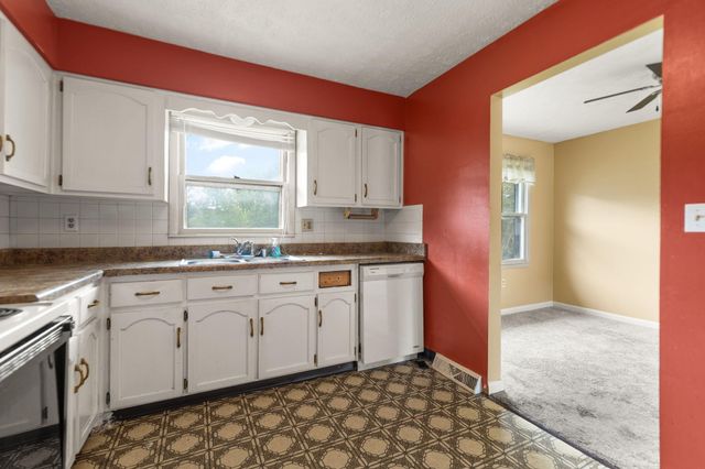 492 Oaklawn Circle, Corbin, KY 40701