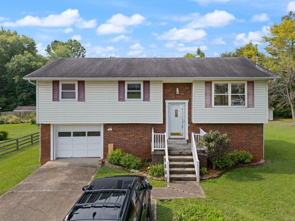 492 Oaklawn Circle, Corbin, KY 40701