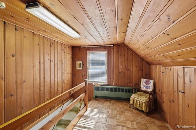 151 Commonwealth Avenue, Flint, MI 48503