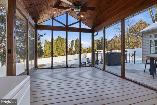 89 GREENFIELD RD, Lancaster, PA 17602