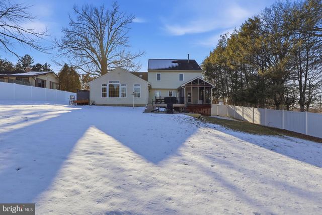 89 GREENFIELD RD, Lancaster, PA 17602