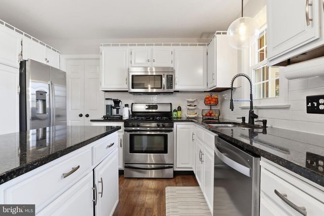 89 GREENFIELD RD, Lancaster, PA 17602