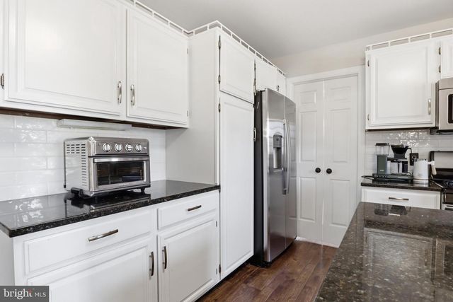 89 GREENFIELD RD, Lancaster, PA 17602