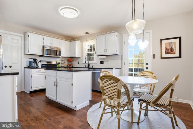 89 GREENFIELD RD, Lancaster, PA 17602