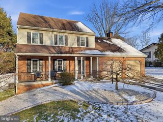 89 GREENFIELD RD, Lancaster, PA 17602