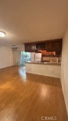 18530 Hatteras Street 102, Tarzana, CA 91356
