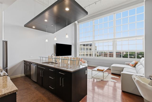 2600 W 7th Street 2808, Fort Worth, TX 76107