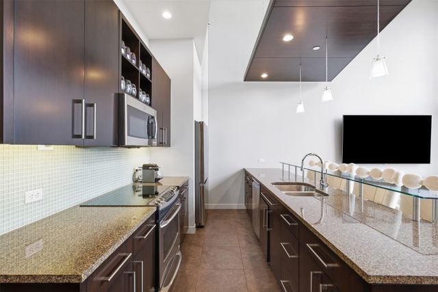 2600 W 7th Street 2808, Fort Worth, TX 76107