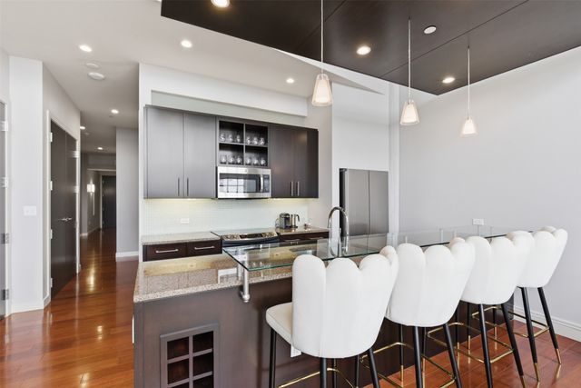 2600 W 7th Street 2808, Fort Worth, TX 76107
