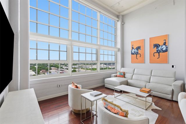 2600 W 7th Street 2808, Fort Worth, TX 76107