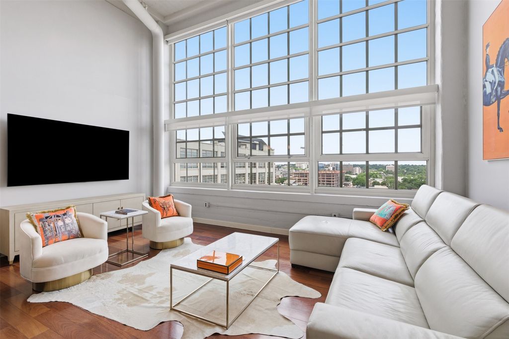 2600 W 7th Street 2808, Fort Worth, TX 76107
