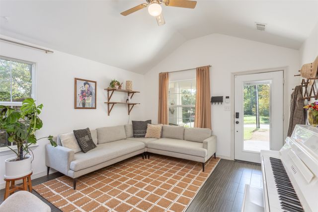 1211 Garcia Street, Mckinney, TX 75069