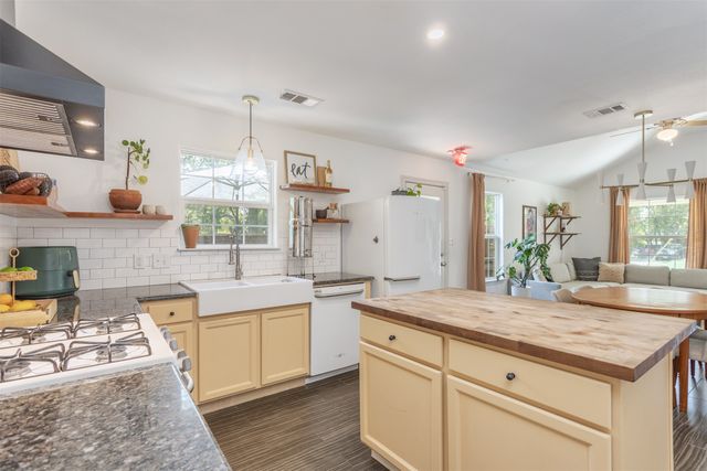 1211 Garcia Street, Mckinney, TX 75069