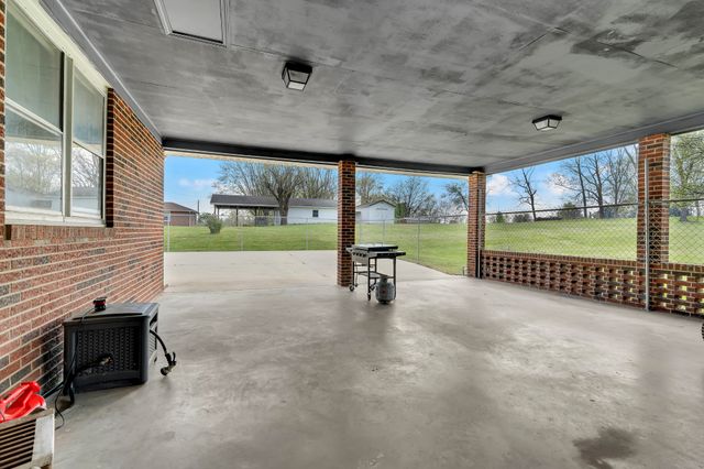115 Franklin St, Mcminnville, TN 37110