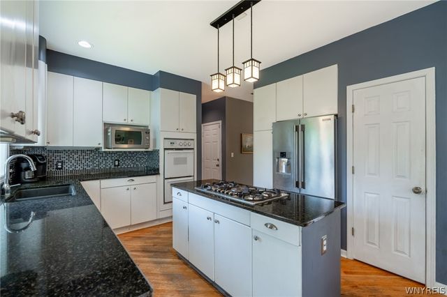 152 Pino Verde Lane, Amherst, NY 14221