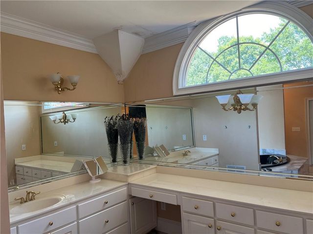 2385 Hopewell Plantation Drive, Alpharetta, GA 30004