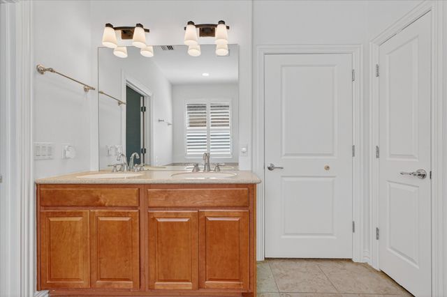 528 Birch Valley Court, Frisco, TX 75034