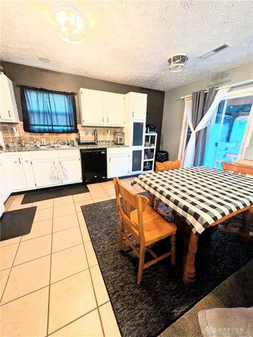 944 Marcia Drive, Trenton, OH 45067