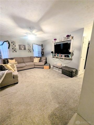944 Marcia Drive, Trenton, OH 45067
