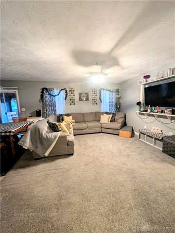 944 Marcia Drive, Trenton, OH 45067
