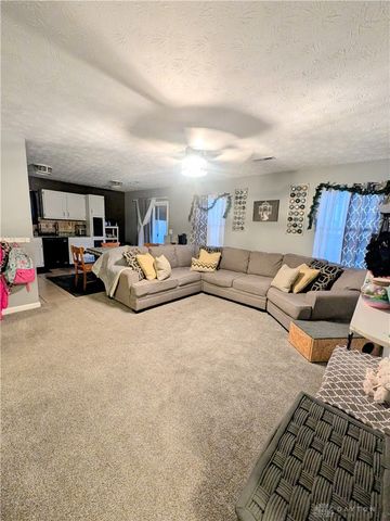 944 Marcia Drive, Trenton, OH 45067