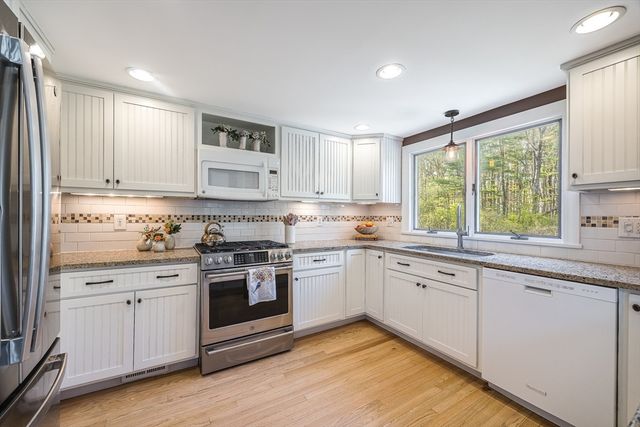 232 Andover St, Andover, MA 01810