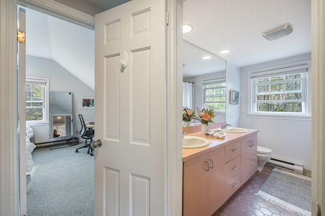 232 Andover St, Andover, MA 01810