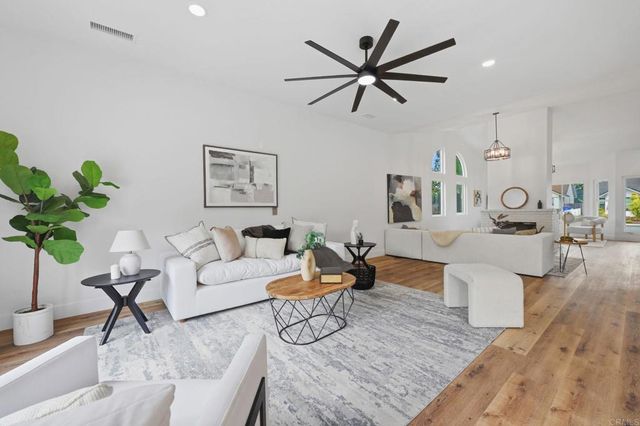 1416 EASTVIEW Court, Oceanside, CA 92056
