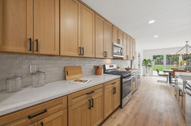 1416 EASTVIEW Court, Oceanside, CA 92056