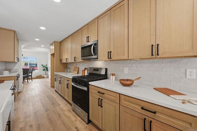 1416 EASTVIEW Court, Oceanside, CA 92056
