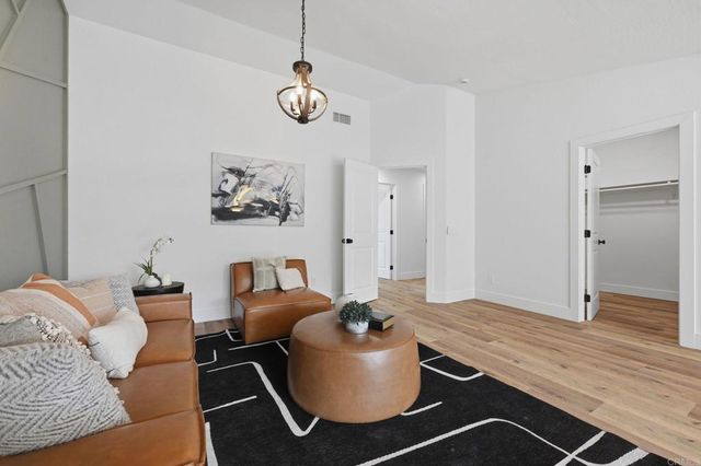 1416 EASTVIEW Court, Oceanside, CA 92056