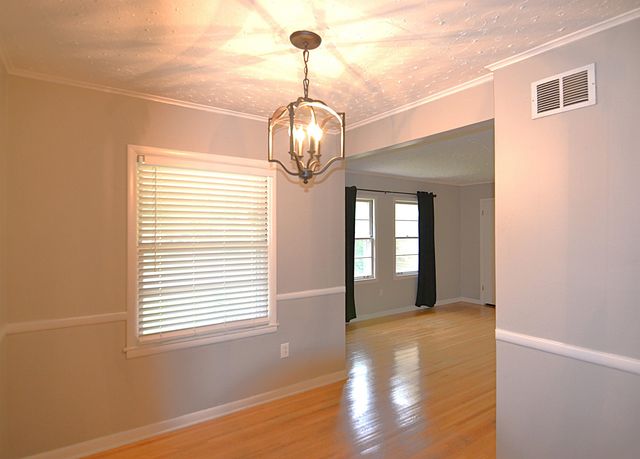 5026 FLAMINGO RD, Memphis, TN 38117