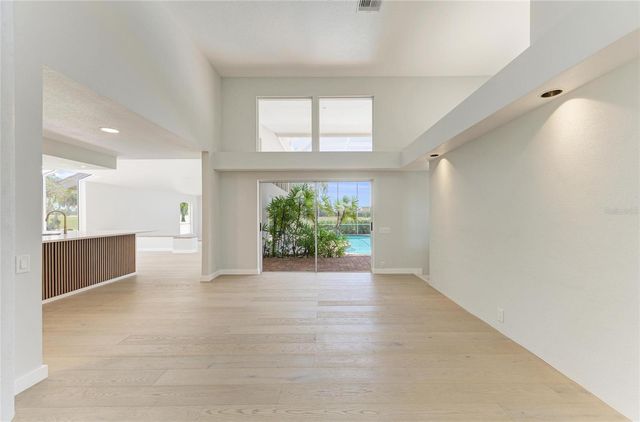 4268 LAS PALMAS WAY, Sarasota, FL 34238