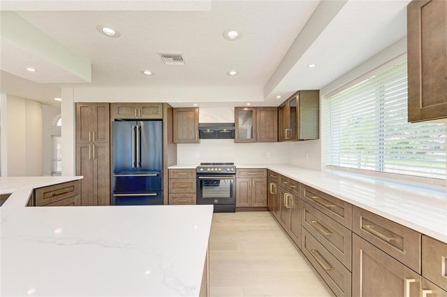 4268 LAS PALMAS WAY, Sarasota, FL 34238